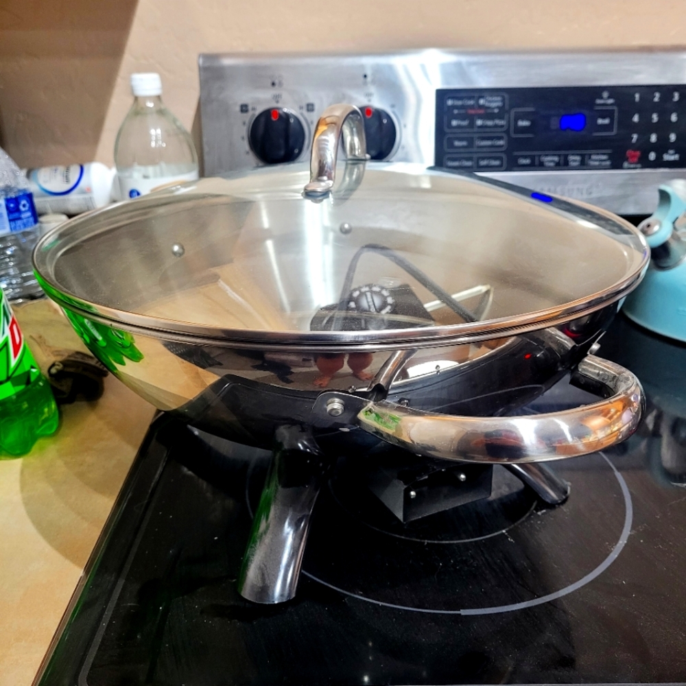 Presto Electric Wok